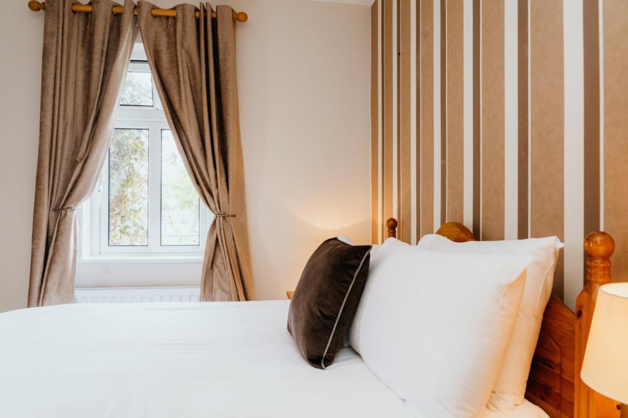 Plougastel House B&B Westport Luaran gambar